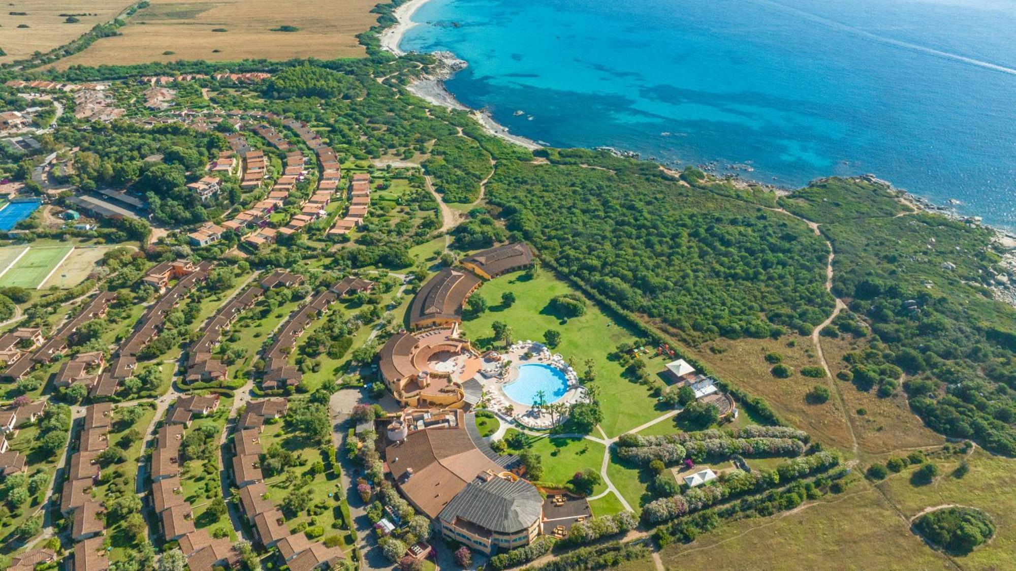 Sant'Elmo Beach Hotel Castiadas Exterior foto