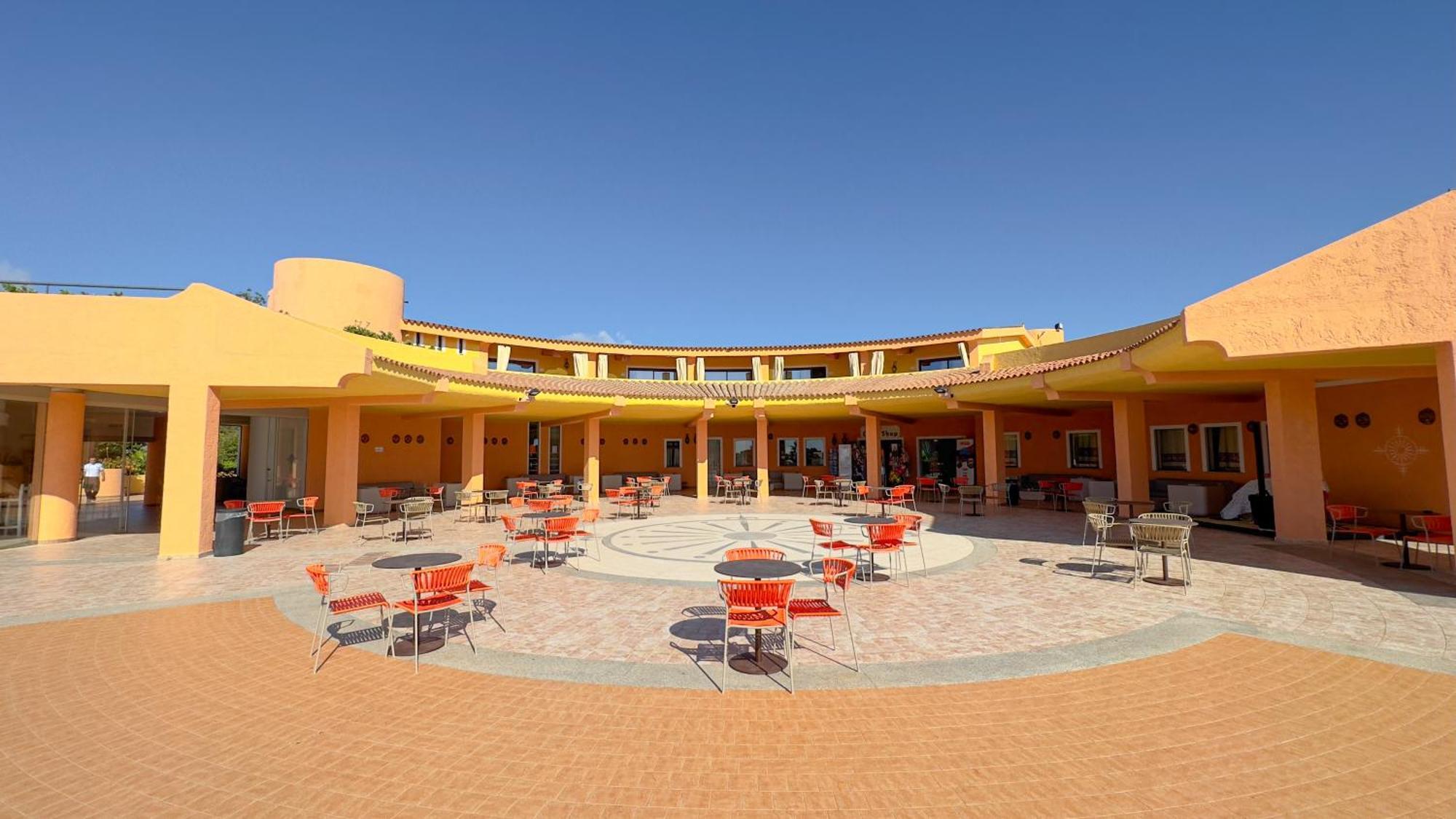 Sant'Elmo Beach Hotel Castiadas Exterior foto
