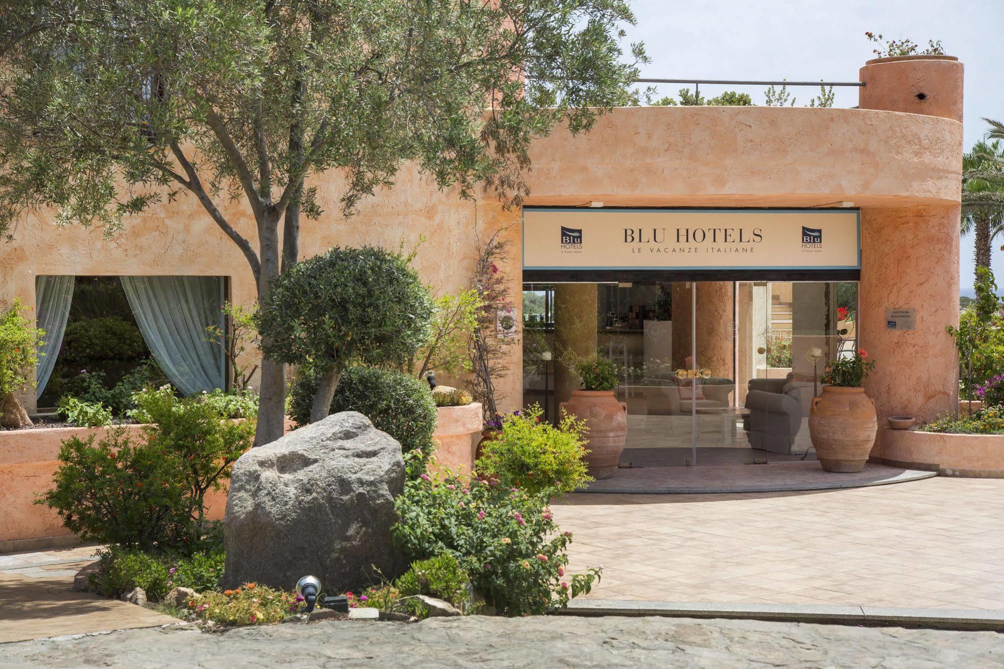 Sant'Elmo Beach Hotel Castiadas Exterior foto