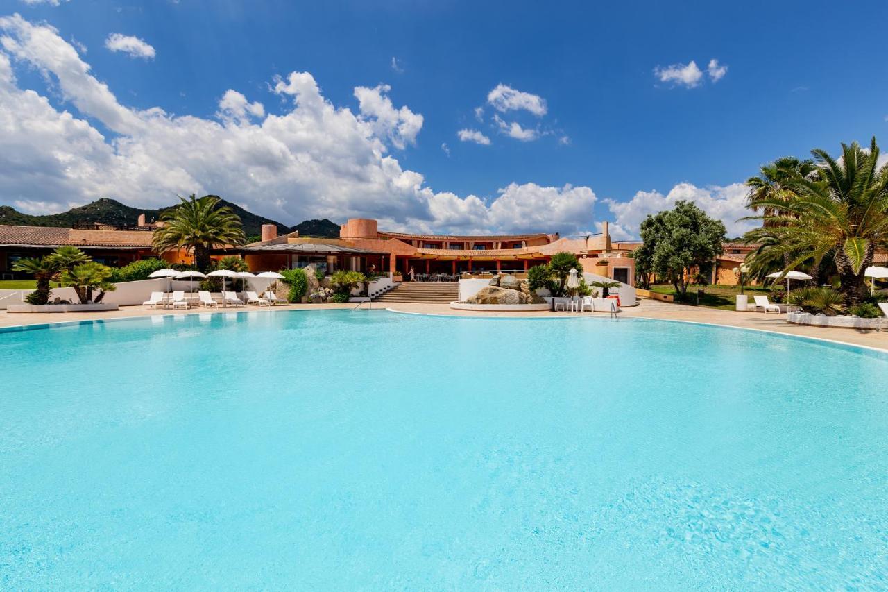 Sant'Elmo Beach Hotel Castiadas Exterior foto