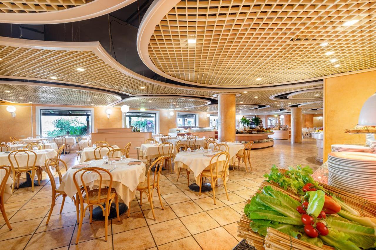 Sant'Elmo Beach Hotel Castiadas Exterior foto